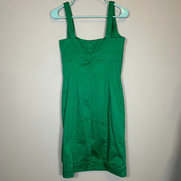 green knee-length dress - Picture 2 of 2